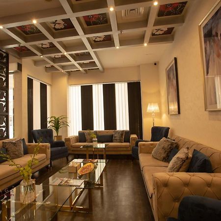 Loumage Hotel & Suites Manama Luaran gambar